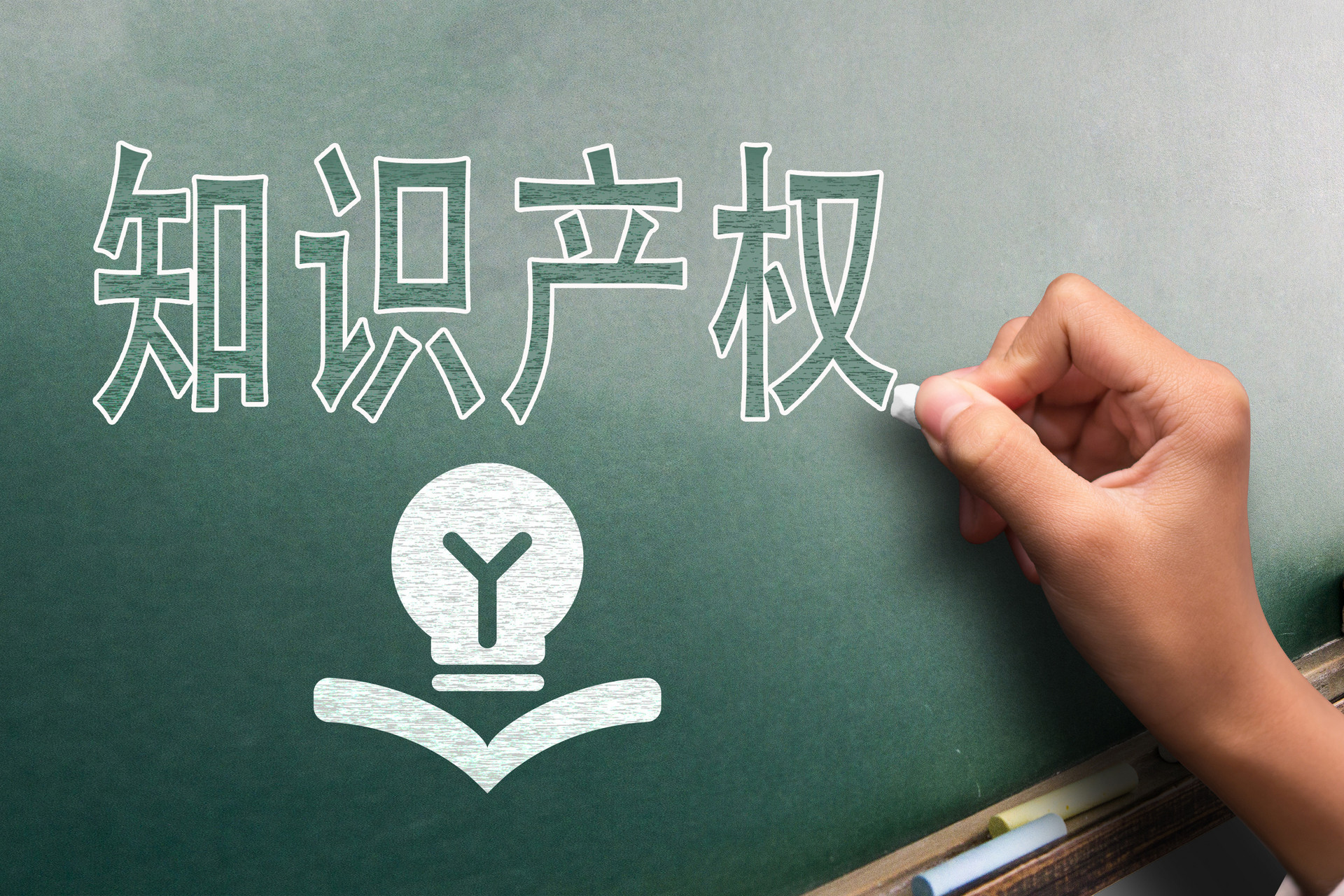 网红销售假冒知名国际品牌服饰涉案超6000万，涉嫌销售假冒注册商标商品罪被抓！